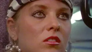 Backdrop to the movie "HyperNormalisation" #396219