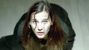 Backdrop to the movie "House of Voices" #491654