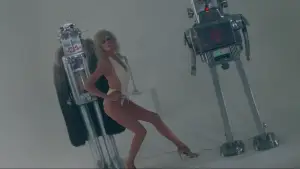 Backdrop to the movie "Cobra" #807042