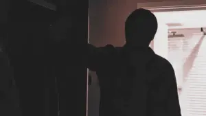 Backdrop to the movie "November." #200230