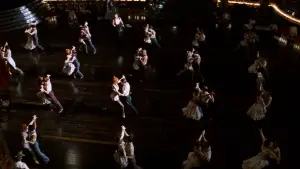 Backdrop to the movie "Moulin Rouge!" #802208