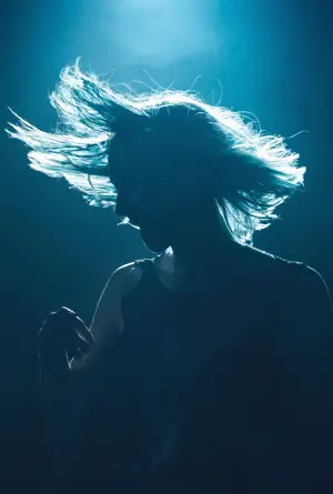 Poster to the movie "The Outrun" #620984