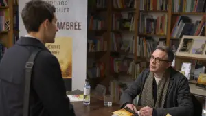 Backdrop to the movie "Lie with Me" #375894