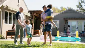 Backdrop to the movie "Old Dads" #320016