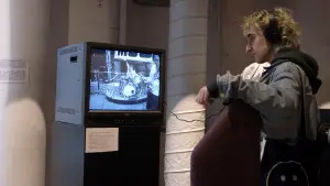 Backdrop to the movie "Pavements" #677526