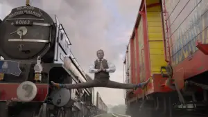 Backdrop to the movie "Paddington 2" #643893