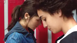 Backdrop to the movie "Bird People" #723960