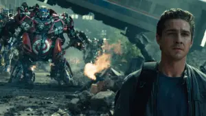 Backdrop to the movie "Transformers: Dark of the Moon" #810756