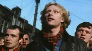 Backdrop to the movie "Small Faces" #498551