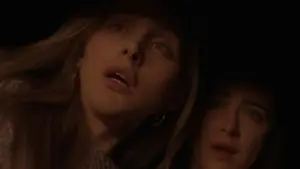 Backdrop to the movie "CHASER" #544732