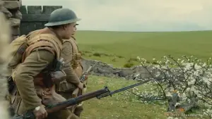 Backdrop to the movie "1917" #616027