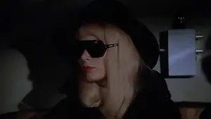 Backdrop to the movie "Family Plot" #715511