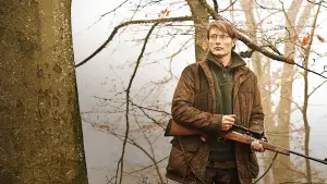 Backdrop to the movie "The Hunt" #650059