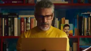 Backdrop to the movie "Bitter Christmas" #763709