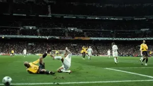 Backdrop to the movie "Goal! II: Living the Dream" #310467