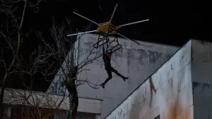 Backdrop to the movie "Canary Black" #623162