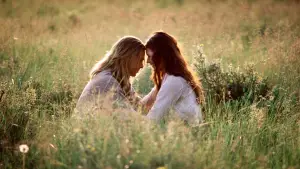 Backdrop to the movie "Legends of the Fall" #807258