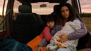 Backdrop to the movie "Gipsy Queen" #767886