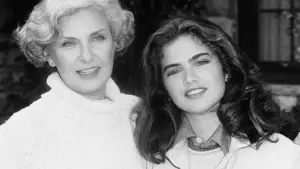 Backdrop to the movie "Passions" #724302