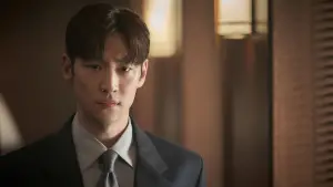 Backdrop to the movie "Big Deal" #715649