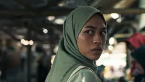 Backdrop to the movie "Lembayung" #525159