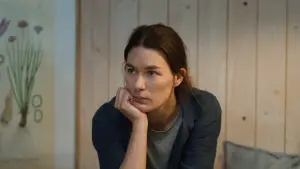 Backdrop to the movie "Loveable" #606980