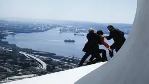 Backdrop to the movie "The Parallax View" #383922