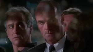 Backdrop to the movie "Turbulence" #654097