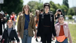 Backdrop to the movie "Un bel giorno" #769273