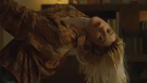 Backdrop to the movie "The Heirloom" #788805