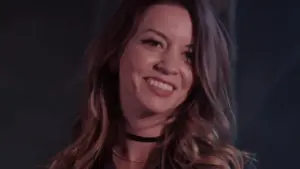 Backdrop to the movie "Sharknado 4: The 4th Awakens" #359949