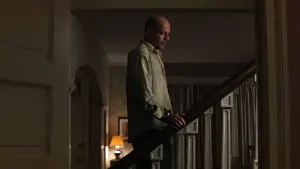 Backdrop to the movie "Unbreakable" #237258