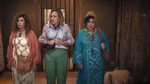 Backdrop to the movie "Divided" #789353