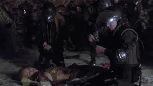 Backdrop to the movie "Leprechaun 4: In Space" #343788