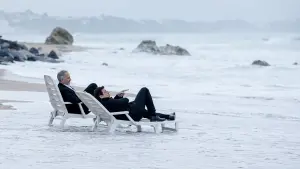 Backdrop to the movie "The Best Is Yet to Come" #451463