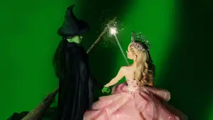 Backdrop to the movie "Wicked" #370372