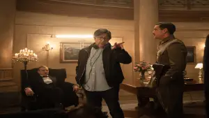 Backdrop to the movie "The Dinner" #796337