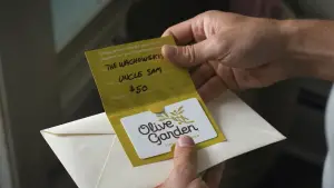 Backdrop to the movie "Sonic the Hedgehog" #596624