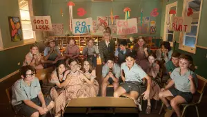 Backdrop to the movie "Runt" #683139