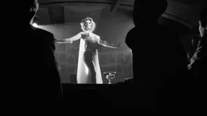 Backdrop to the movie "Lenny" #451904