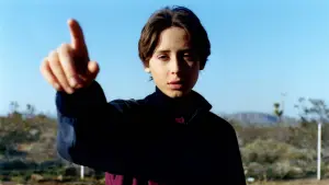 Backdrop to the movie "Room Temperature" #780621