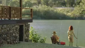 Backdrop to the movie "Snapshots" #719977