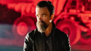 Backdrop to the movie "I Care a Lot" #274509