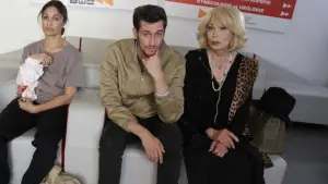 Backdrop to the movie "Toujours possible" #615261