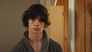 Backdrop to the movie "The Animal Kingdom" #714036