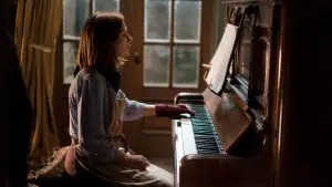 Backdrop to the movie "Greta" #615307