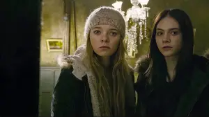 Backdrop to the movie "Ghostland" #609404