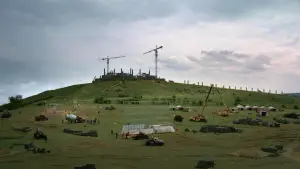 Backdrop to the movie "The Brutalist" #610662