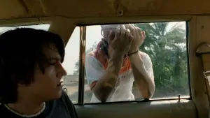 Backdrop to the movie "Y Tu Mamá También" #698380