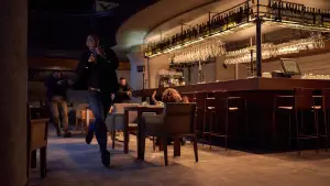 Backdrop to the movie "Canary Black" #622812